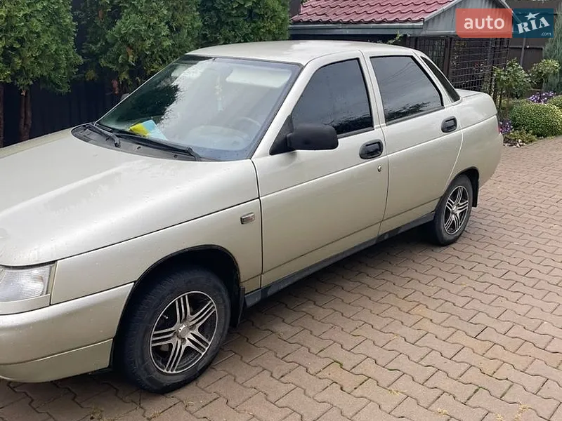 ВАЗ / Lada 2110