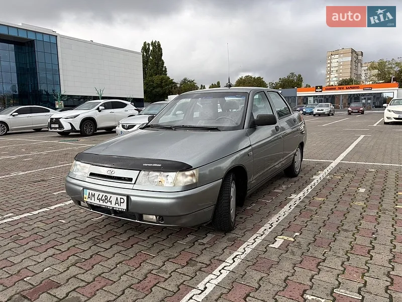 ВАЗ / Lada 2110