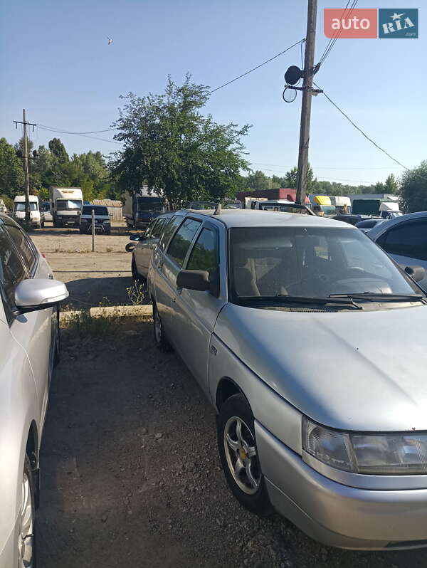 Універсал ВАЗ / Lada 2111 2005 в Дніпрі