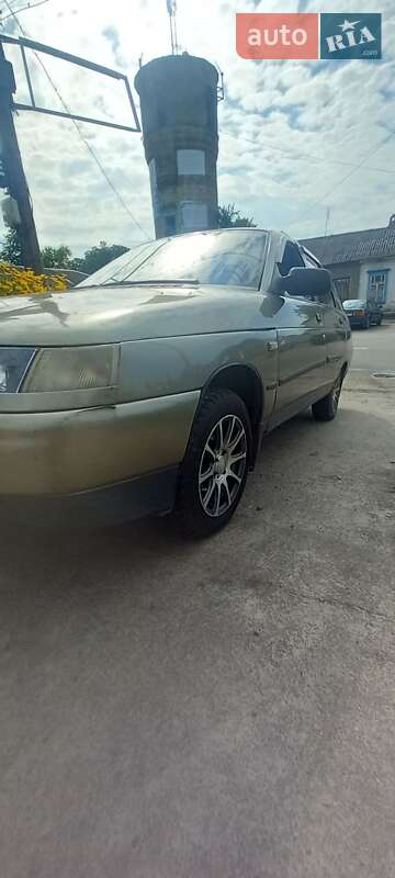 Универсал ВАЗ / Lada 2111 2002 в Остер