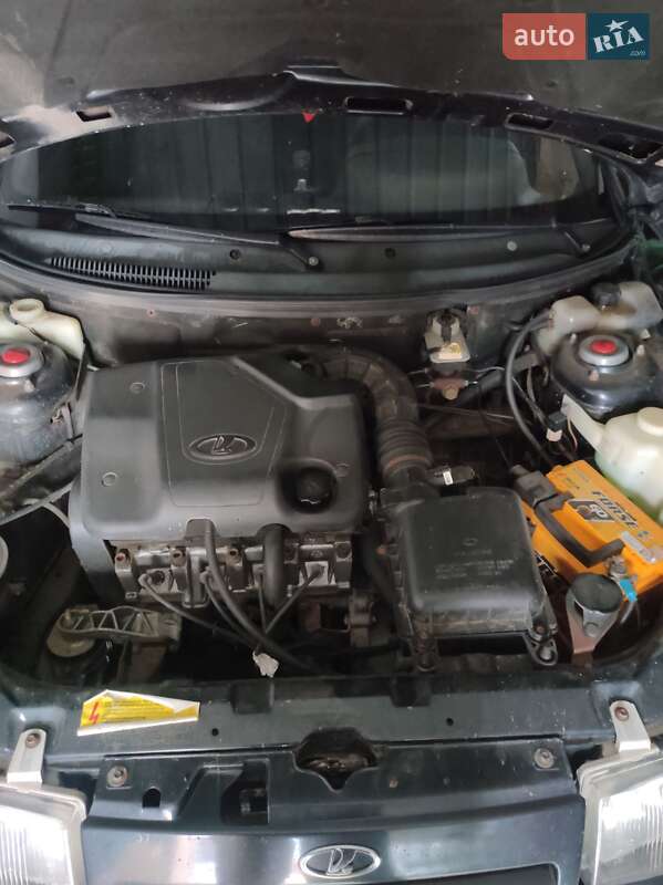 Универсал ВАЗ / Lada 2111 2006 в Николаеве