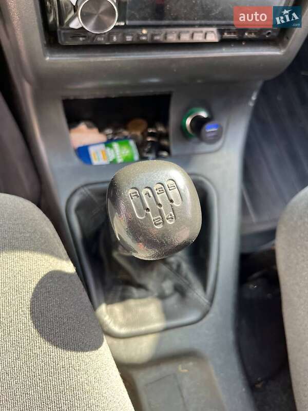 Універсал ВАЗ / Lada 2111 2004 в Луцьку