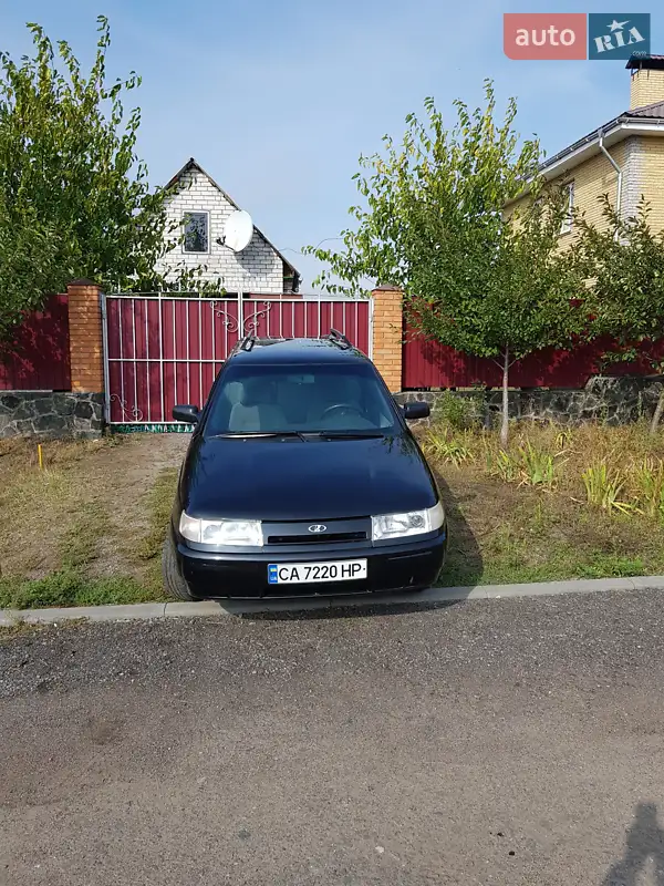 ВАЗ / Lada 2111 2010