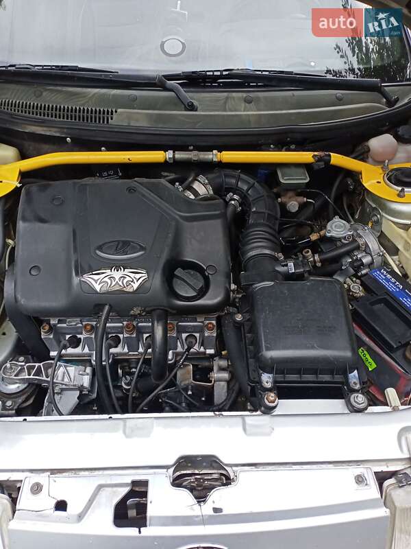 Універсал ВАЗ / Lada 2111 2005 в Світловодську