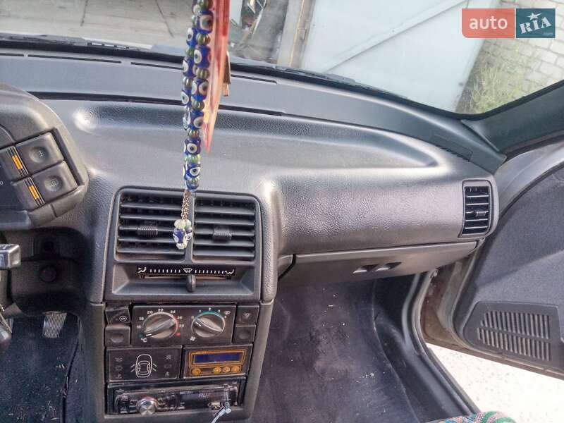 Универсал ВАЗ / Lada 2111 2005 в Херсоне фото 6 Универсал ВАЗ / Lada 2111 2005 в Херсоне