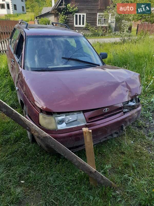 Универсал ВАЗ / Lada 2111 2004 в Тячеве