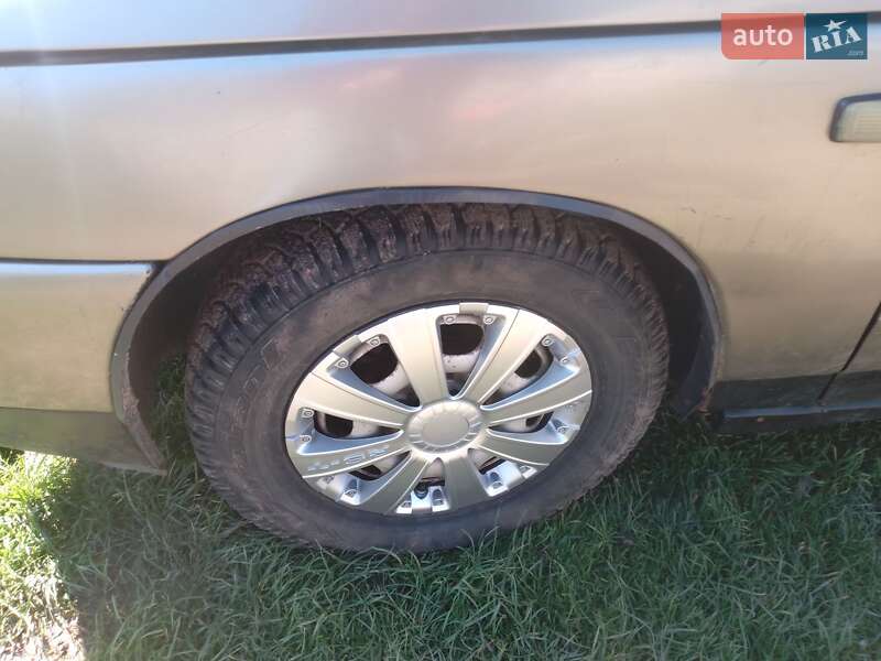 Универсал ВАЗ / Lada 2111 2000 в Бучаче