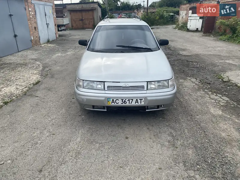 ВАЗ / Lada 2111