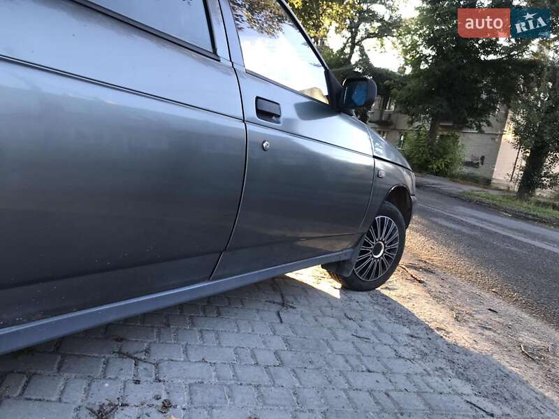 Универсал ВАЗ / Lada 2111 2005 в Звягеле