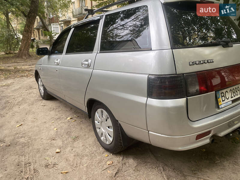 Универсал ВАЗ / Lada 2111 2006 в Львове