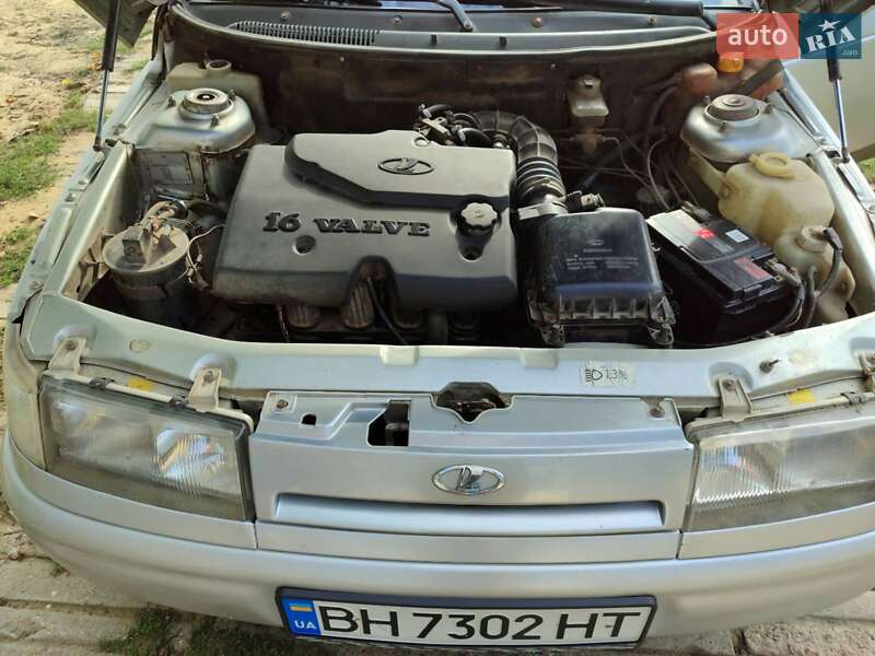 Універсал ВАЗ / Lada 2111 2004 в Тарутиному