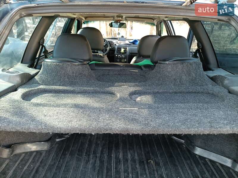 Универсал ВАЗ / Lada 2111 2004 в Терновке