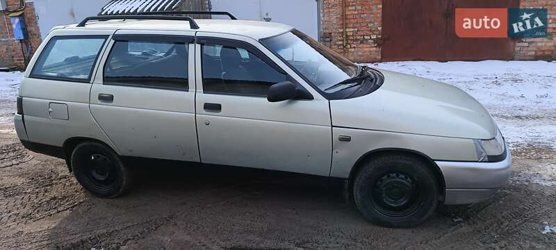 Универсал ВАЗ / Lada 2111 2002 в Миргороде