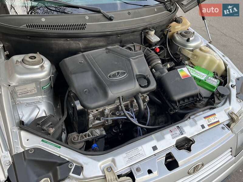 Универсал ВАЗ / Lada 2111 2011 в Николаеве