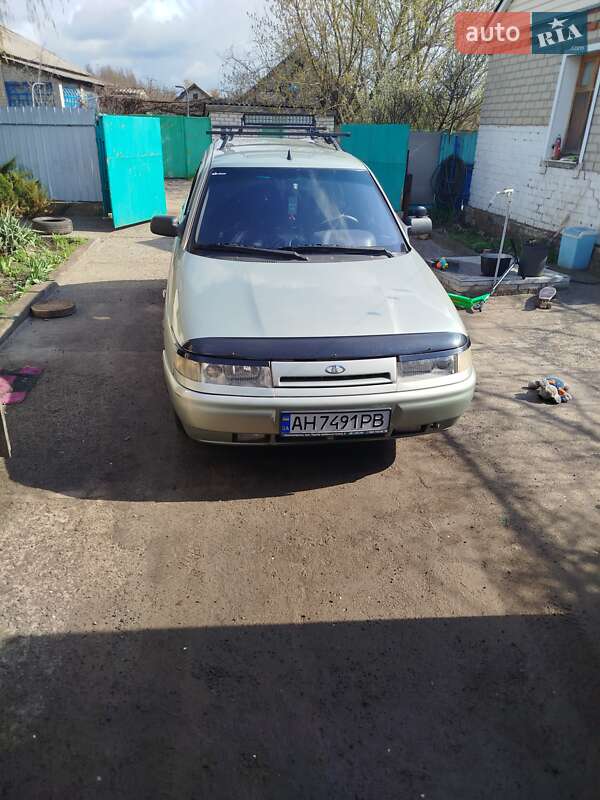 Универсал ВАЗ / Lada 2111 2006 в Изюме