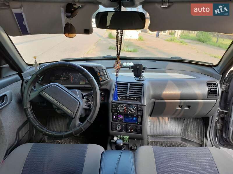 Универсал ВАЗ / Lada 2111 2007 в Кривом Роге