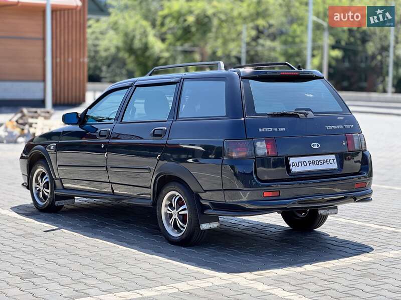 Универсал ВАЗ / Lada 2111 2003 в Кривом Роге