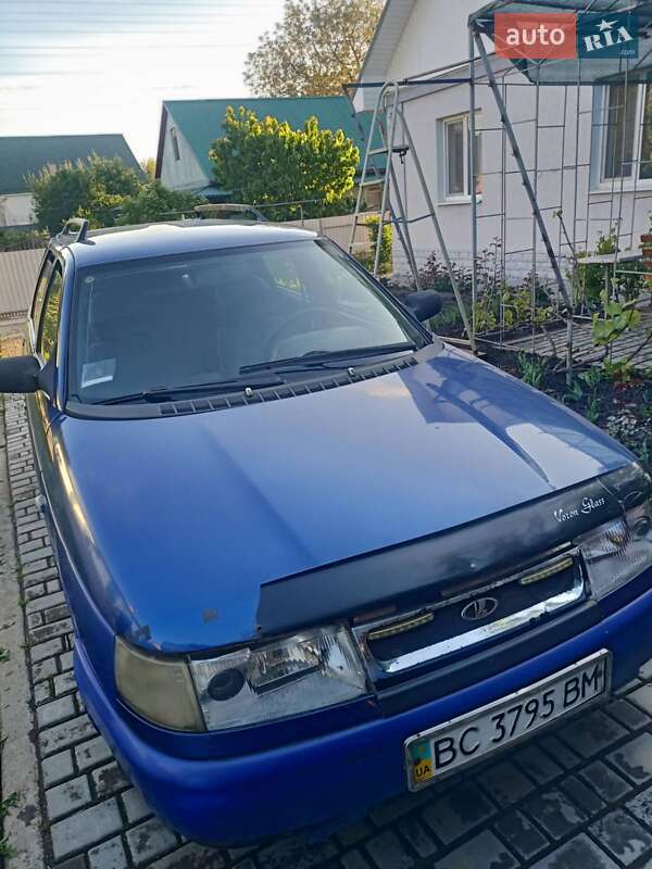 Универсал ВАЗ / Lada 2111 2002 в Ватутино