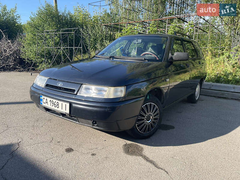 ВАЗ / Lada 2111 2006
