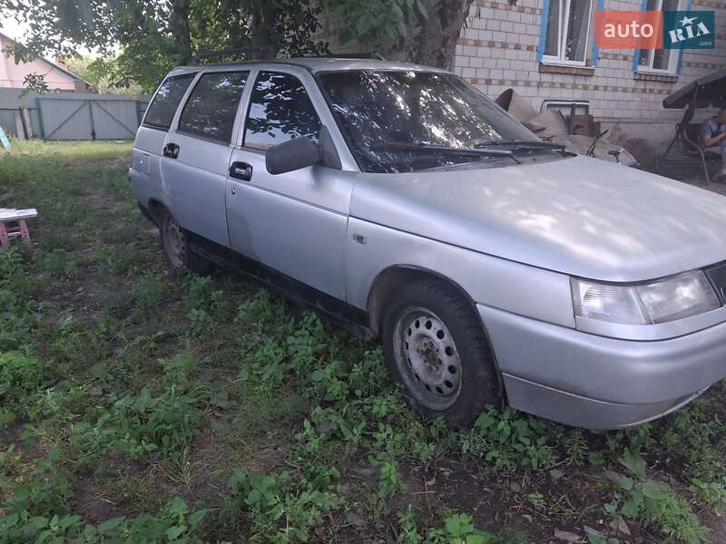 Универсал ВАЗ / Lada 2111 2002 в Переяславе