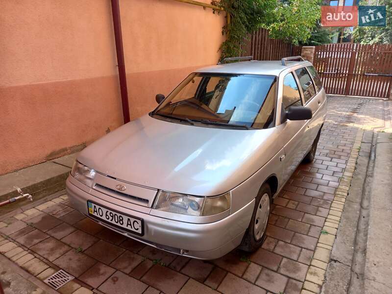 ВАЗ / Lada 2111 2005