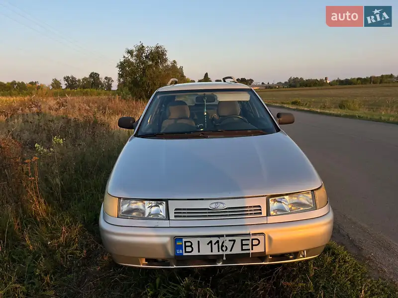 ВАЗ / Lada 2111