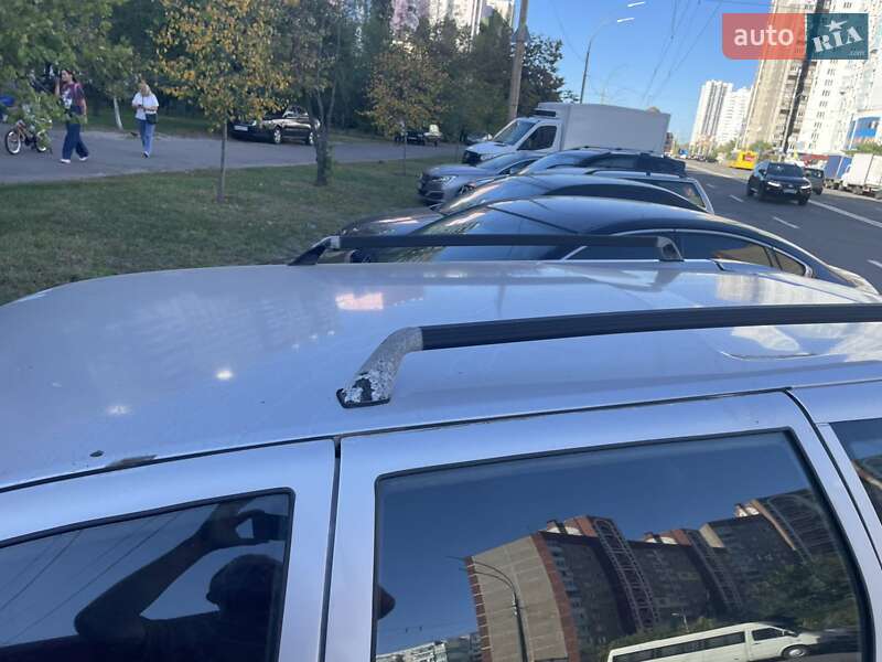 Универсал ВАЗ / Lada 2111 2004 в Киеве
