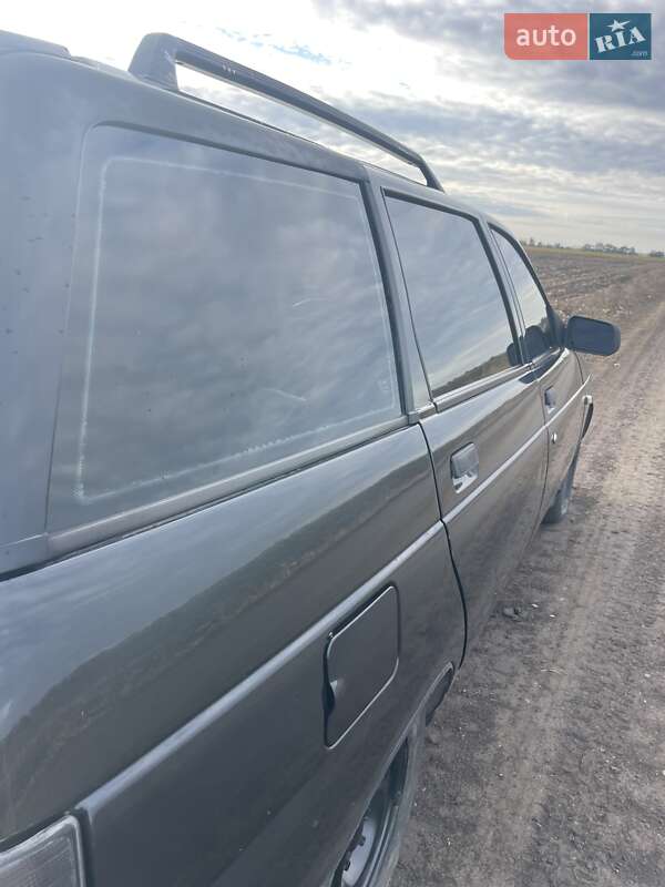 Универсал ВАЗ / Lada 2111 2008 в Магдалиновке фото 2 Универсал ВАЗ / Lada 2111 2008 в Магдалиновке