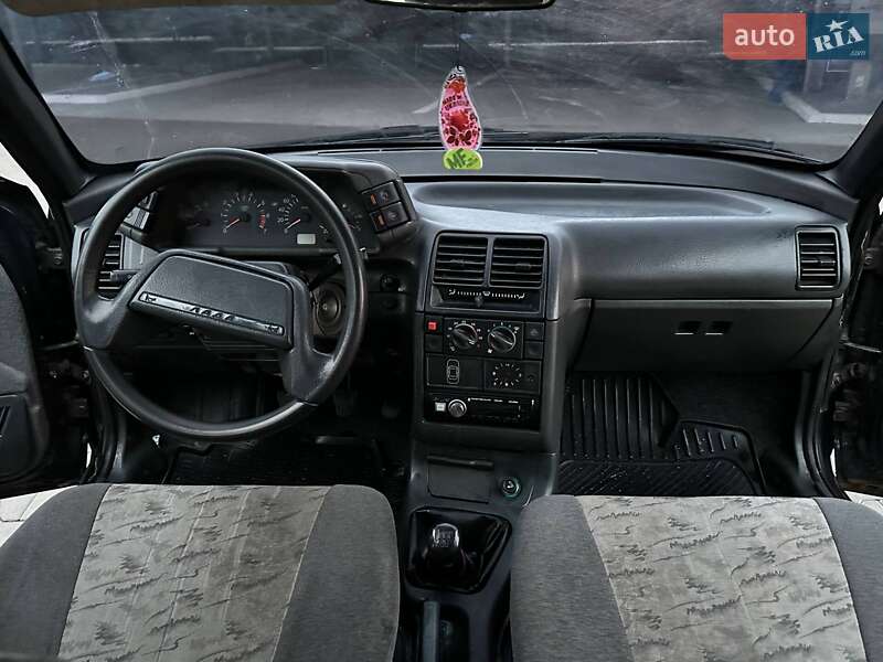 Универсал ВАЗ / Lada 2111 2006 в Волочиске фото 14 Универсал ВАЗ / Lada 2111 2006 в Волочиске