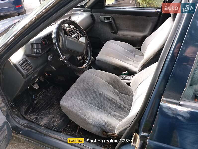 Универсал ВАЗ / Lada 2111 2003 в Киеве