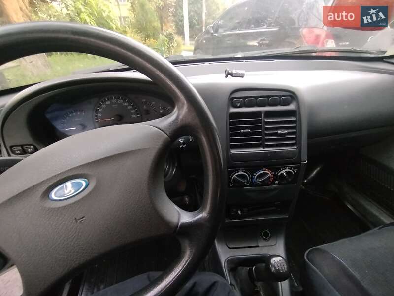 Универсал ВАЗ / Lada 2111 2008 в Бродах