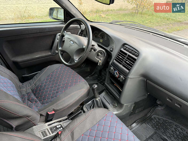 Универсал ВАЗ / Lada 2111 2011 в Жмеринке фото 9 Универсал ВАЗ / Lada 2111 2011 в Жмеринке