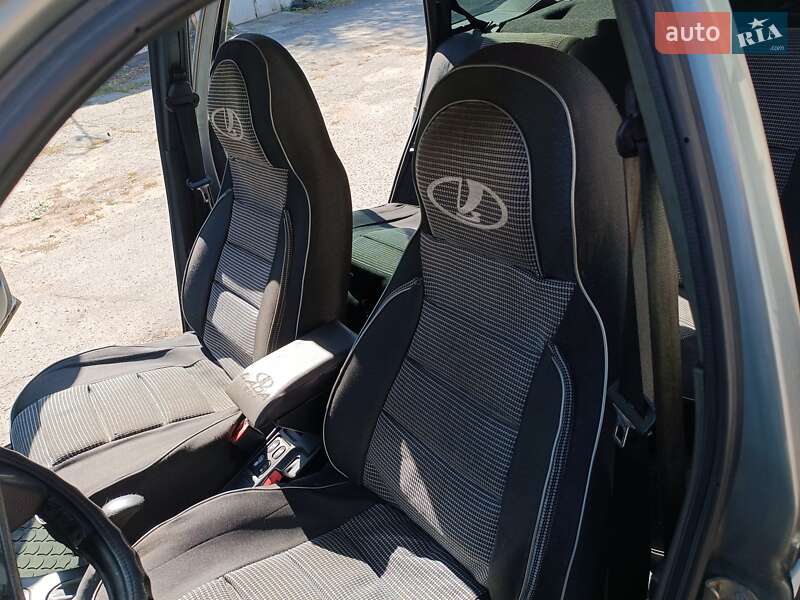 Универсал ВАЗ / Lada 2111 2007 в Кременчуге фото 4 Универсал ВАЗ / Lada 2111 2007 в Кременчуге