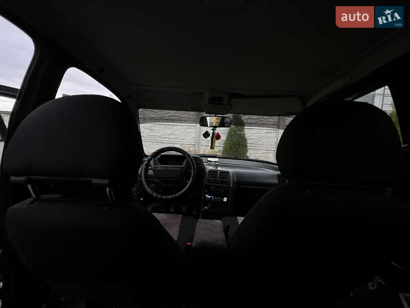Универсал ВАЗ / Lada 2111 2004 в Казатине фото 8 Универсал ВАЗ / Lada 2111 2004 в Казатине