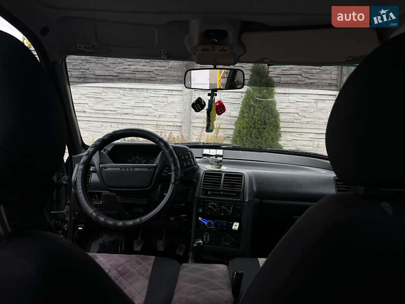 Универсал ВАЗ / Lada 2111 2004 в Казатине фото 9 Универсал ВАЗ / Lada 2111 2004 в Казатине