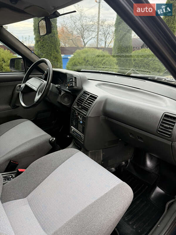 Універсал ВАЗ / Lada 2111 2007 в Косові