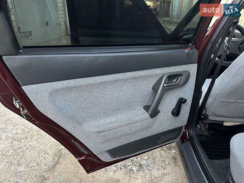 Универсал ВАЗ / Lada 2111 2008 в Николаеве фото 34 Универсал ВАЗ / Lada 2111 2008 в Николаеве