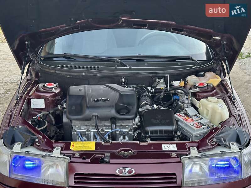 Универсал ВАЗ / Lada 2111 2008 в Николаеве фото 37 Универсал ВАЗ / Lada 2111 2008 в Николаеве