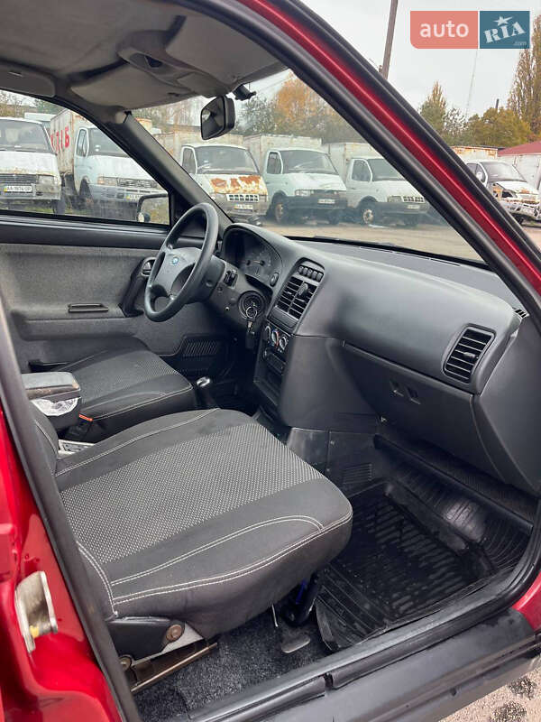 Универсал ВАЗ / Lada 2111 2008 в Чернигове фото 10 Универсал ВАЗ / Lada 2111 2008 в Чернигове