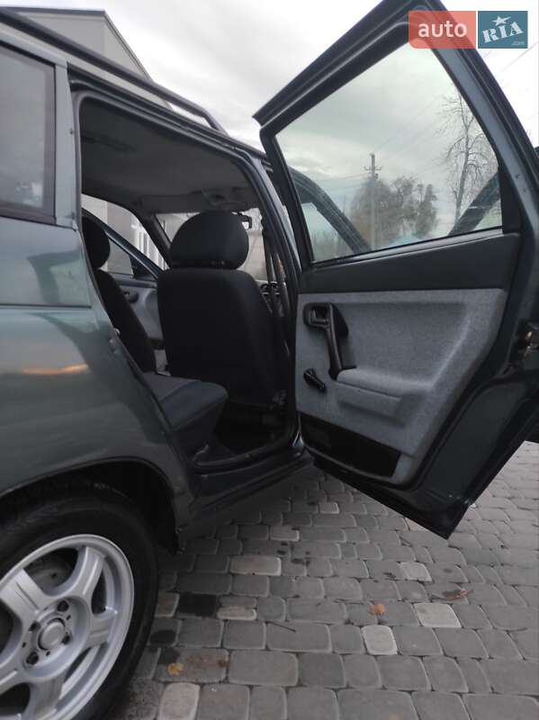 Универсал ВАЗ / Lada 2111 2010 в Тульчине