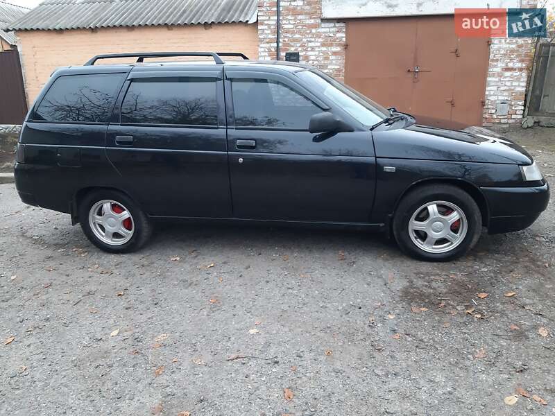 Универсал ВАЗ / Lada 2111 2009 в Хороле