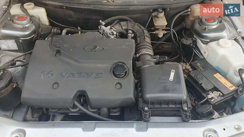 Универсал ВАЗ / Lada 2111 2005 в Запорожье