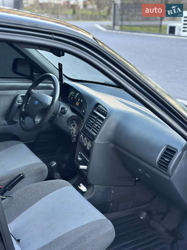 Универсал ВАЗ / Lada 2111 2008 в Межгорье