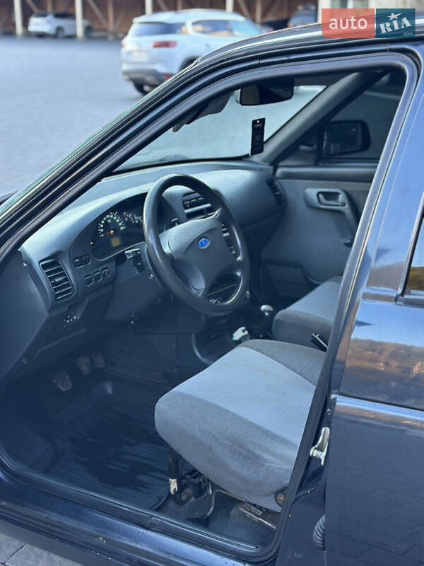 Универсал ВАЗ / Lada 2111 2008 в Межгорье