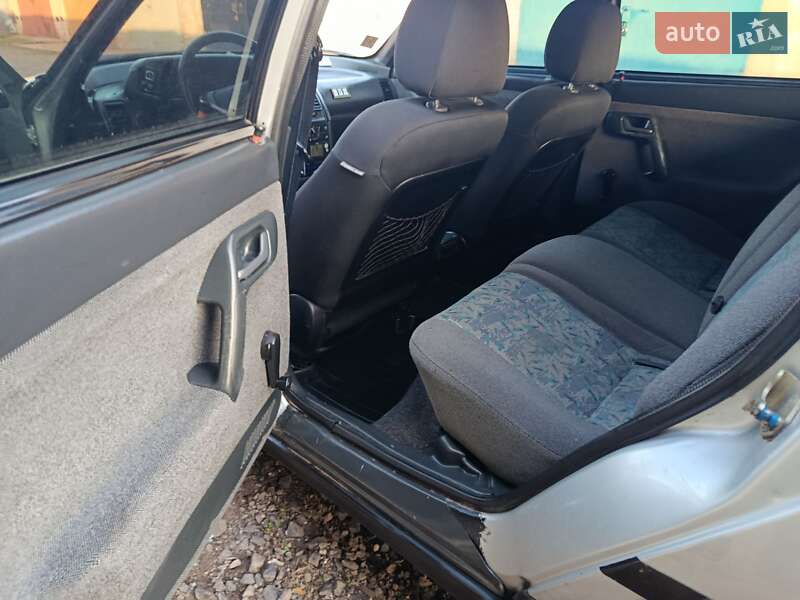 Универсал ВАЗ / Lada 2111 2004 в Кривом Роге