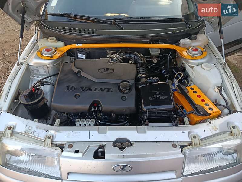 Универсал ВАЗ / Lada 2111 2004 в Кривом Роге