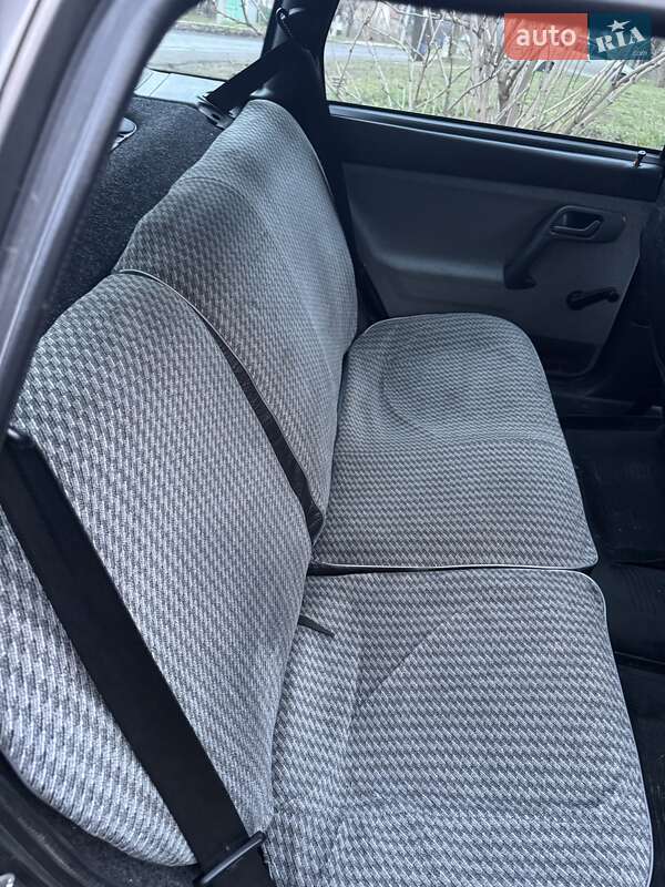 Универсал ВАЗ / Lada 2111 2007 в Верхнеднепровске фото 17 Универсал ВАЗ / Lada 2111 2007 в Верхнеднепровске