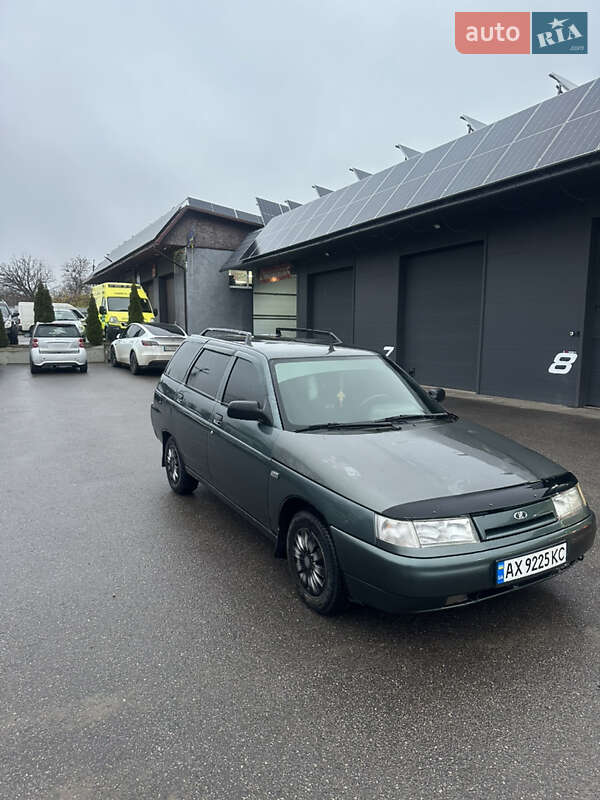 Универсал ВАЗ / Lada 2111 2007 в Новой Водолаге