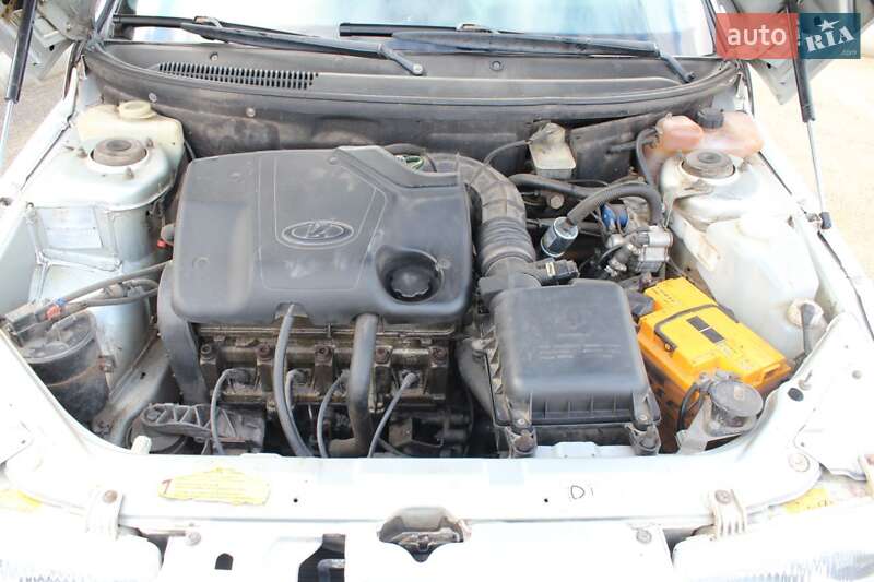 Универсал ВАЗ / Lada 2111 2006 в Могилев-Подольске