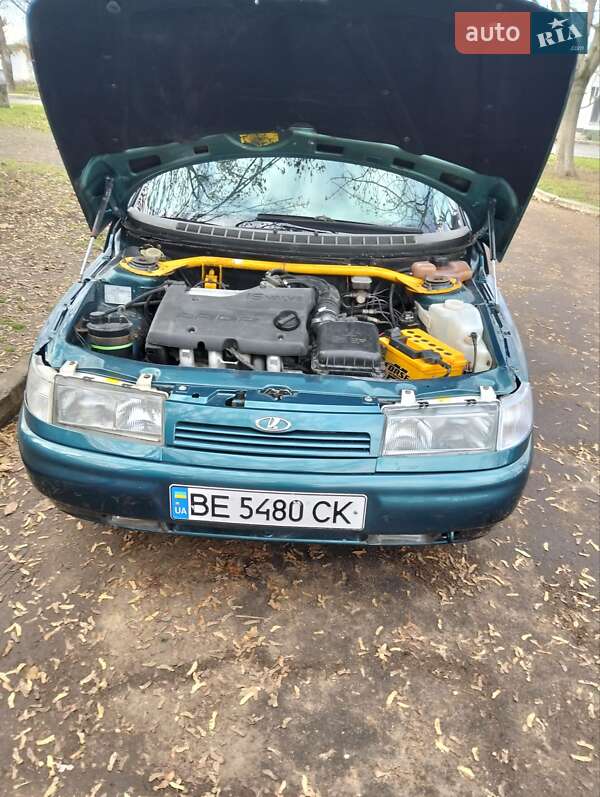 Універсал ВАЗ / Lada 2111 2001 в Миколаєві